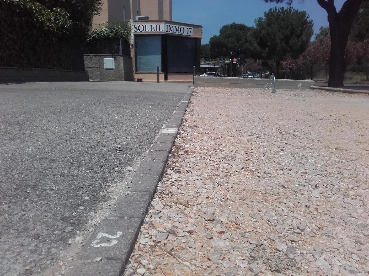 Mediterrani Roses Apartment