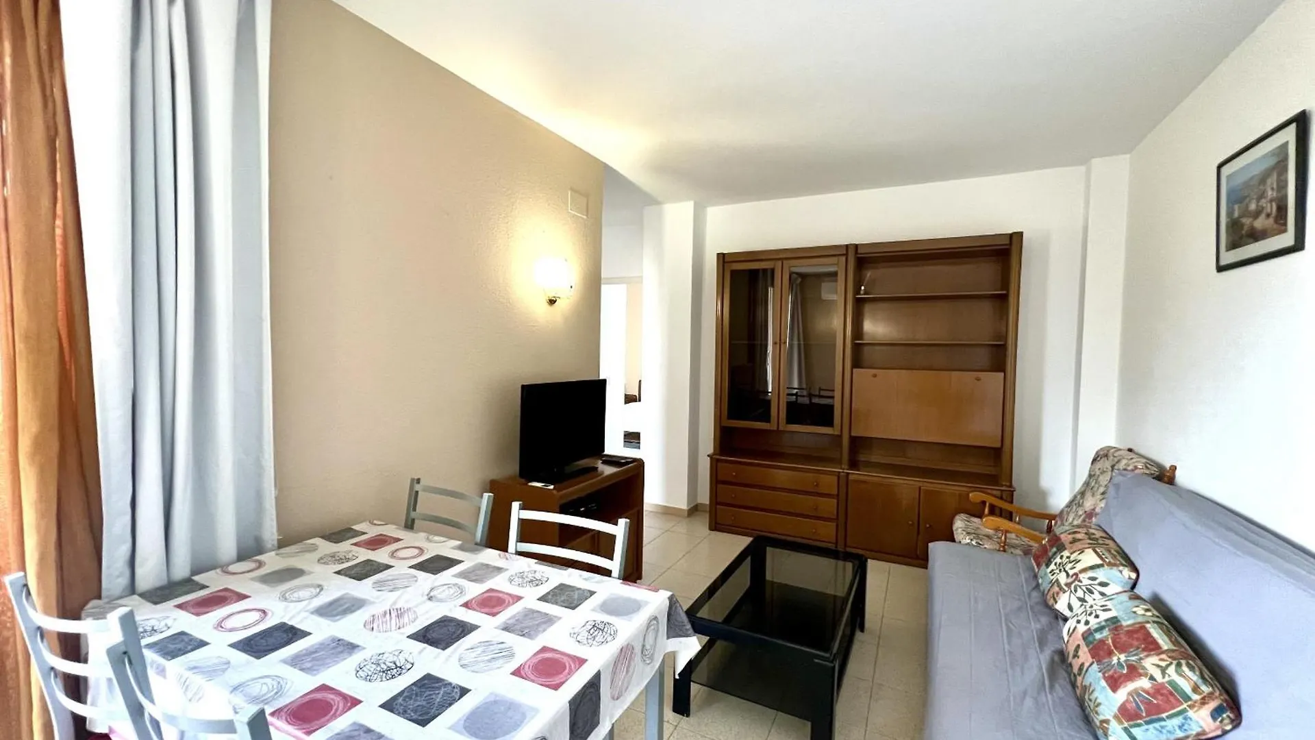 Apartment Mediterrani Roses